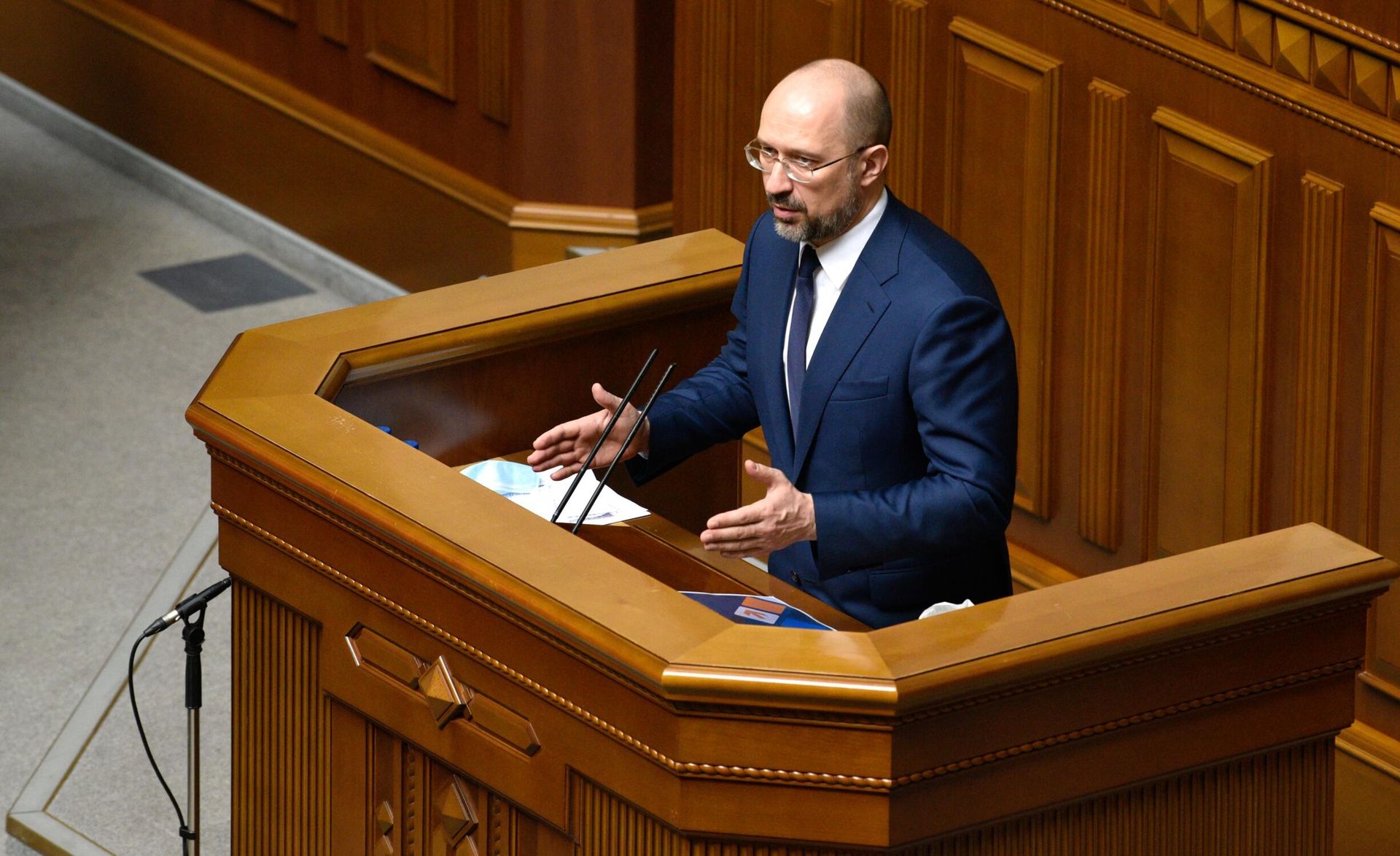 Премьер-министр Украины Денис Шмыгаль на заседании Верховной рады Украины в Киеве Премьер-министр Украины Денис Шмыгаль на заседании Верховной рады Украины в Киеве - РИА Новости, 1920, 22.05.2024