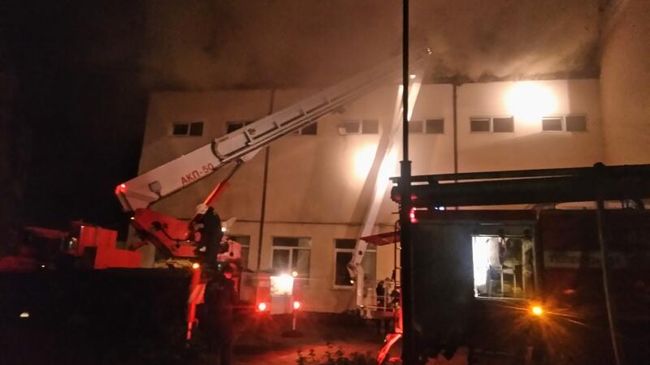 Пожар в Зеленоградске в пристройке спортивного зала в центре помощи детям Наш дом Пожар в Зеленоградске в пристройке спортивного зала в центре помощи детям Наш дом