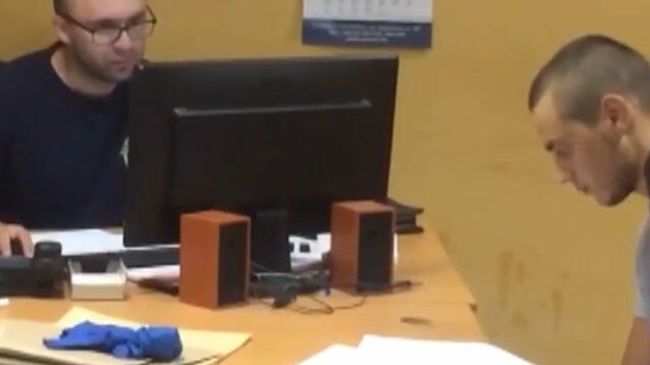 Видео с подозреваемым в убийстве 17-летнего студента из Волгограда Видео с подозреваемым в убийстве 17-летнего студента из Волгограда