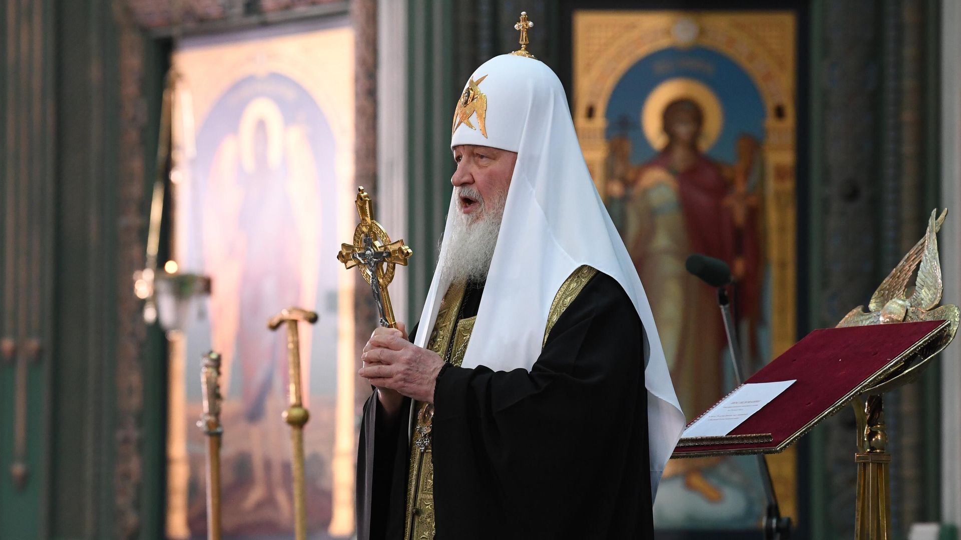 Патриарх Московский и всея Руси Кирилл во время посещения главного храма Вооружённых Сил (храм Воскресения Христова) в подмосковном военно-патриотическом парке Патриот Патриарх Московский и всея Руси Кирилл во время посещения главного храма Вооружённых Сил (храм Воскресения Христова) в подмосковном военно-патриотическом парке Патриот - РИА Новости, 1920, 30.09.2020