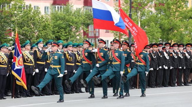 Военный парад в Южно-Сахалинске, посвященный 75-й годовщине Победы 24 июня 2020 Военный парад в Южно-Сахалинске, посвященный 75-й годовщине Победы 24 июня 2020