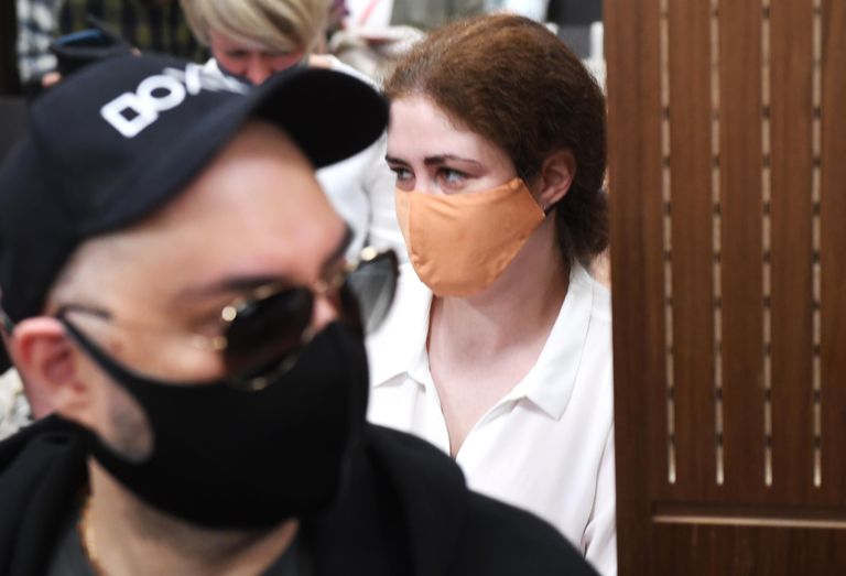 Софья Апфельбаум перед заседанием в Мещанском суде Москвы по делу Седьмой студии