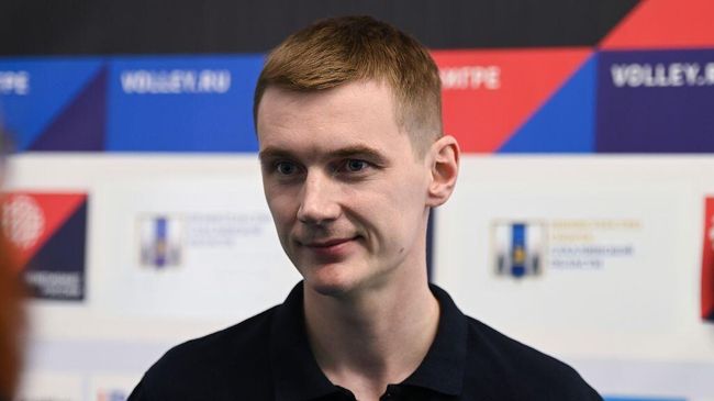 Главный тренер ЖВК Сахалин Алексадр Кошкин
