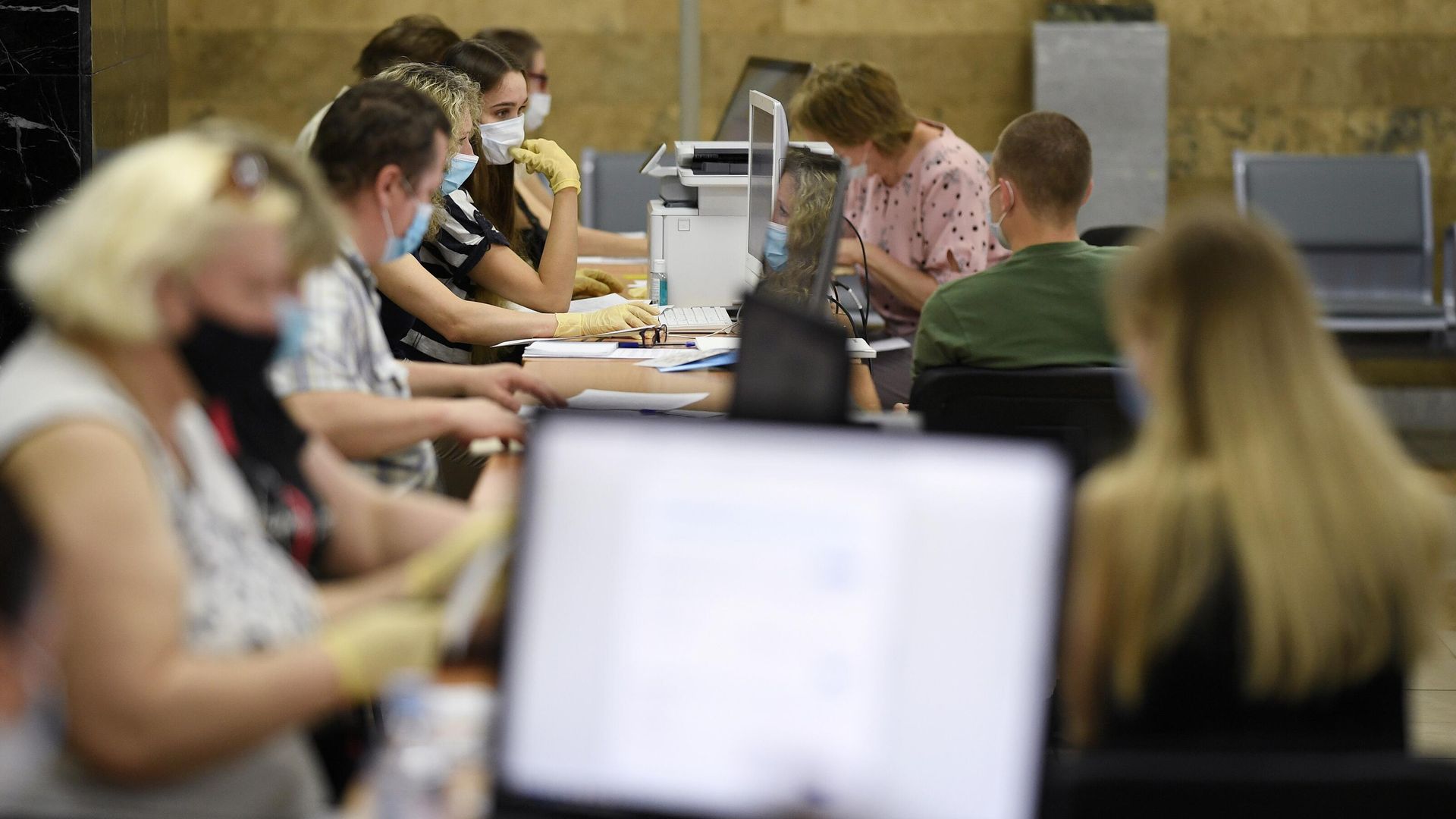 Работа приемной комиссии в московских университетах Работа приемной комиссии в московских университетах - РИА Новости, 1920, 30.04.2021