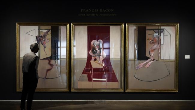 Триптих авторства Фрэнсиса Бэкона на аукционе Sotheby's в Нью-Йорке Триптих авторства Фрэнсиса Бэкона на аукционе Sotheby's в Нью-Йорке