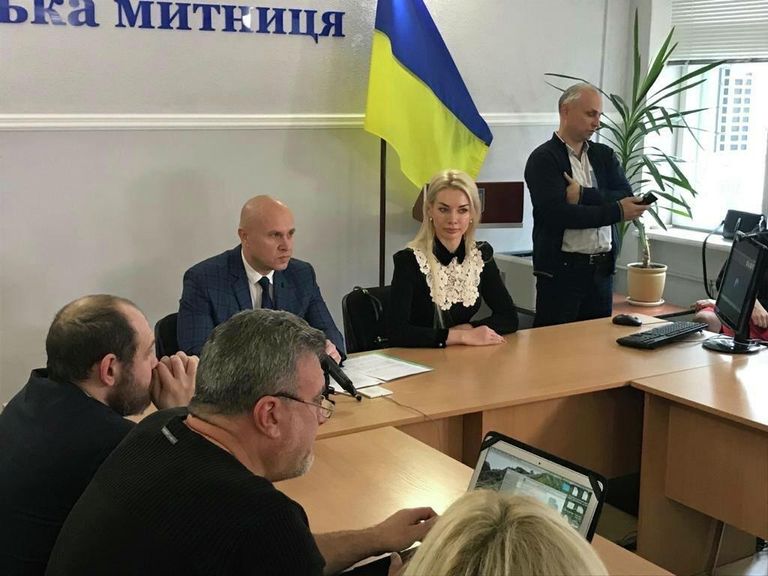 Депутат Верховной Рады Украины Ирина Аллахвердиева Депутат Верховной Рады Украины Ирина Аллахвердиева