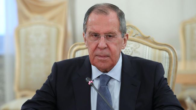 Министр иностранных дел РФ Сергей Лавров во время встречи в Москве с председателем Палаты депутатов (парламента) Ливии Акилой Салехом Министр иностранных дел РФ Сергей Лавров во время встречи в Москве с председателем Палаты депутатов (парламента) Ливии Акилой Салехом