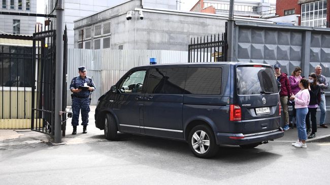 Автомобиль Следственного комитета РФ Автомобиль Следственного комитета РФ