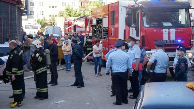 На месте взрыва бытового газа в жилом многоквартирном доме в Нижнем Новгороде На месте взрыва бытового газа в жилом многоквартирном доме в Нижнем Новгороде