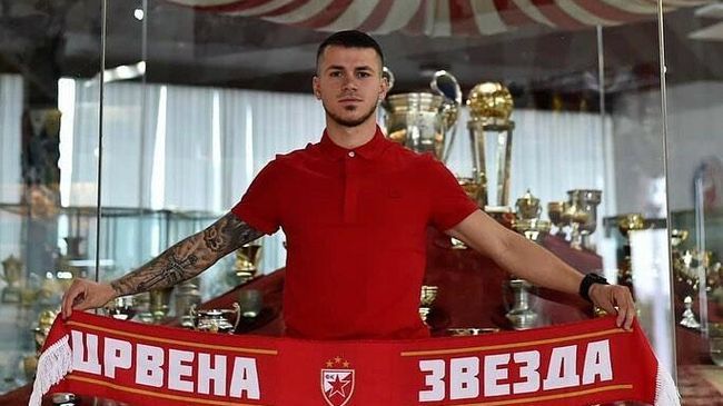 Игрок ФК Црвена Звезда Срджан Спиридонович