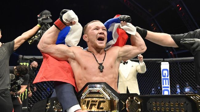 Российский боец MMA Петр Ян Российский боец MMA Петр Ян