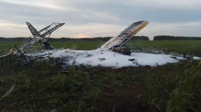 Кадры с места падения Ан-2 в Нижегородской области Кадры с места падения Ан-2 в Нижегородской области
