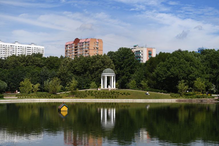 Парк Дубки в Москве Парк Дубки в Москве