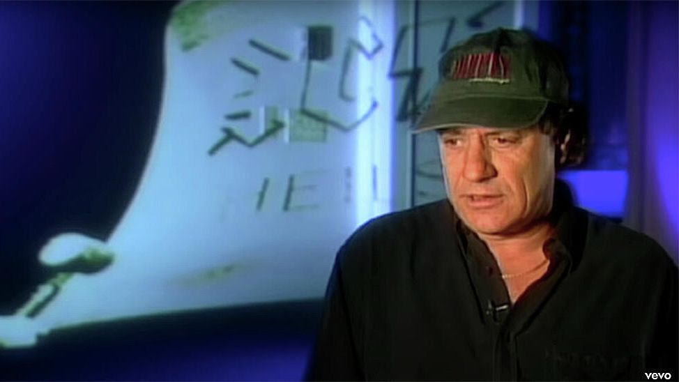 Кадр видео AC/DC - The Story Of Back In Black Episode 1 Кадр видео AC/DC - The Story Of Back In Black Episode 1 - РИА Новости, 1920, 16.07.2020