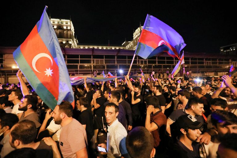 Митинг в поддержку азербайджанской армии в Баку