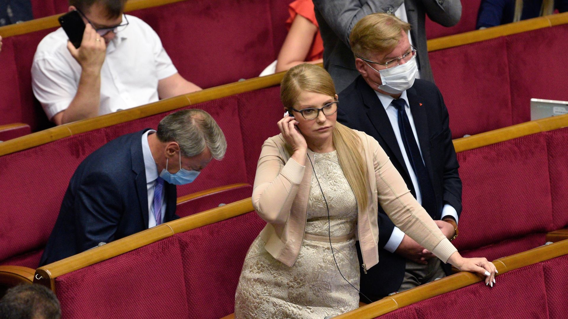 Лидер партии Батькивщина Юлия Тимошенко на заседании Верховной рады Украины Лидер партии Батькивщина Юлия Тимошенко на заседании Верховной рады Украины - РИА Новости, 1920, 16.10.2020