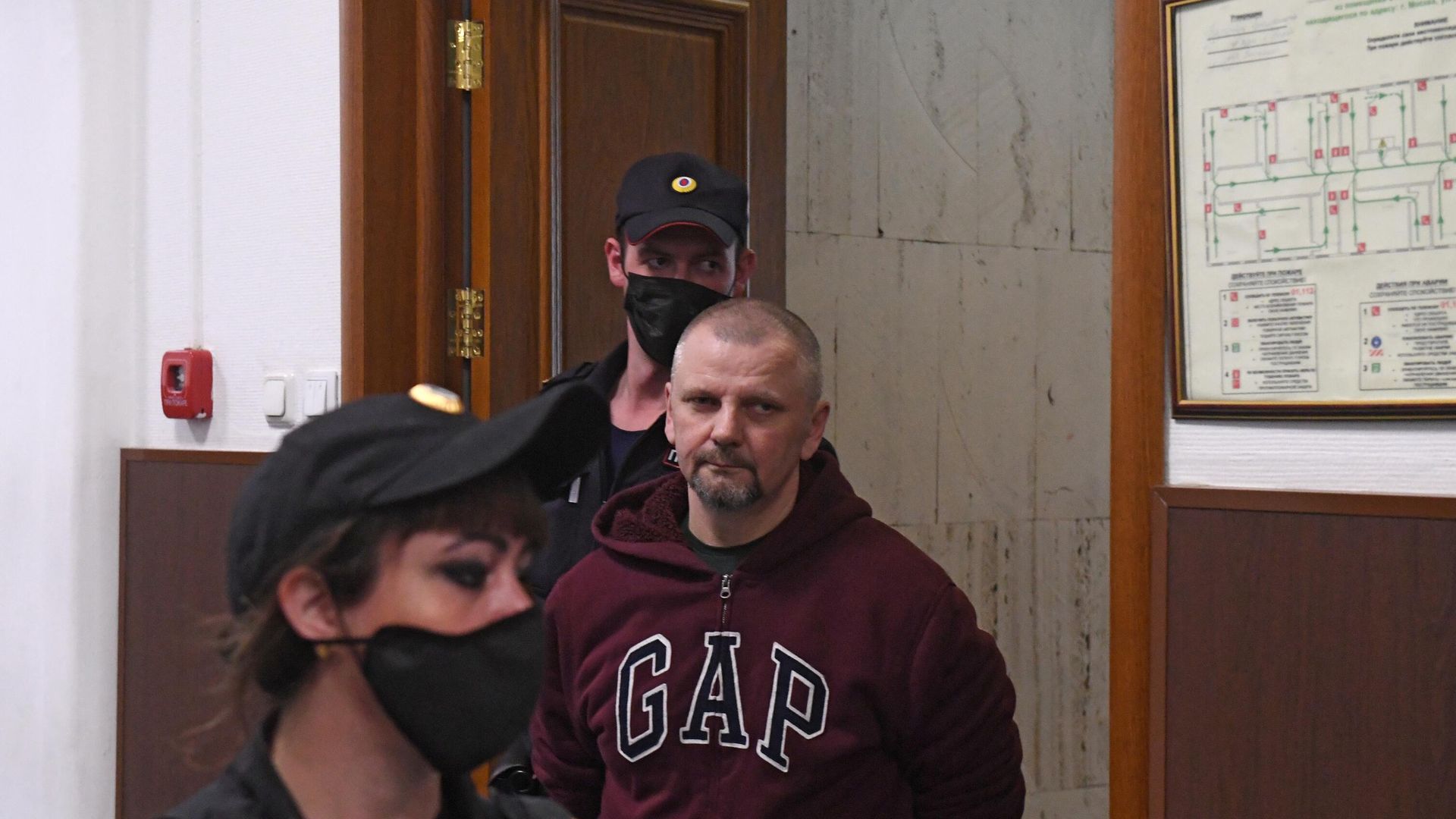 Николай Мистрюков, проходящий по делу губернатора Сергея Фургала, в Басманном суде Москвы Николай Мистрюков, проходящий по делу губернатора Сергея Фургала, в Басманном суде Москвы - РИА Новости, 1920, 10.09.2020