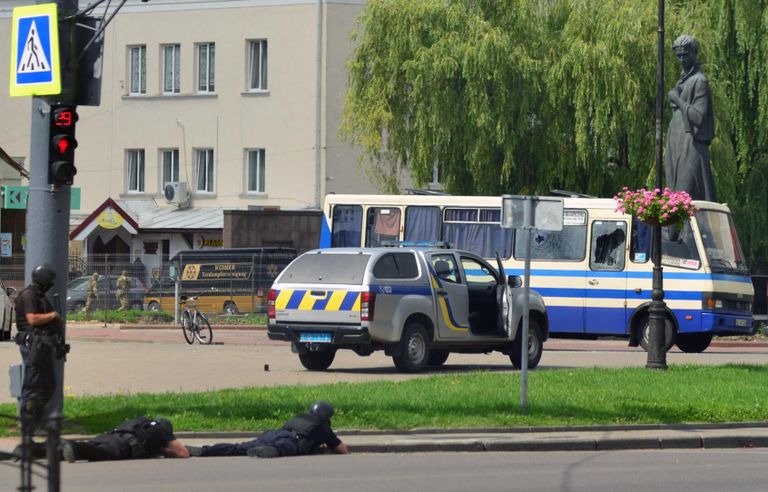 Захват заложников в Луцке Захват заложников в Луцке
