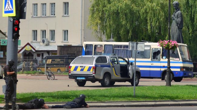Захват заложников в Луцке Захват заложников в Луцке
