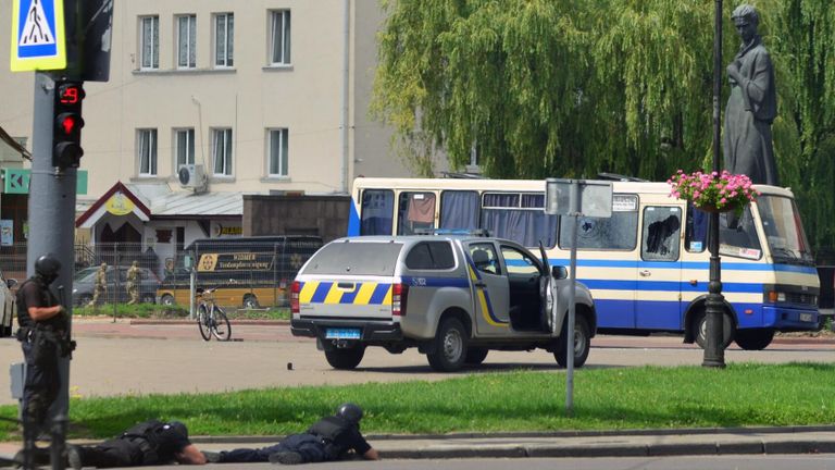 Захват заложников в Луцке Захват заложников в Луцке