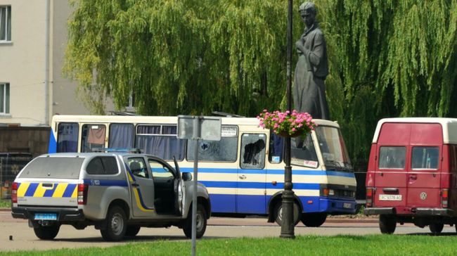 Захват заложников в Луцке Захват заложников в Луцке