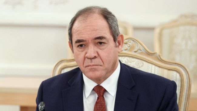 Министр иностранных дел Алжира Сабри Букадум