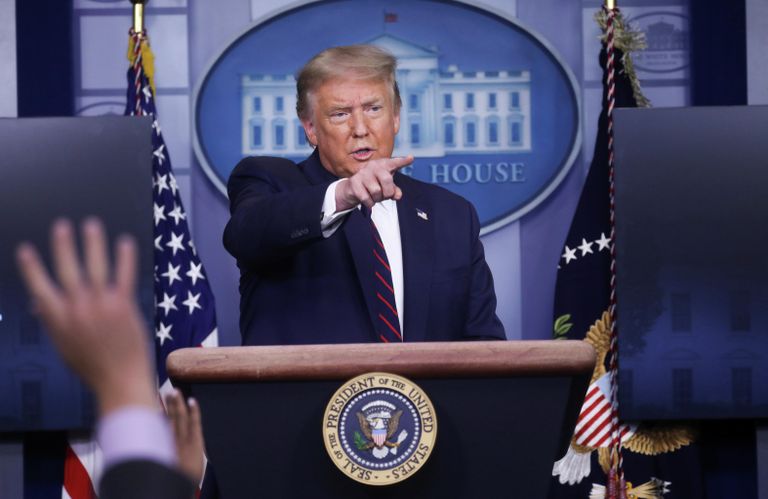Президент США Дональд Трамп в Белом доме Президент США Дональд Трамп в Белом доме
