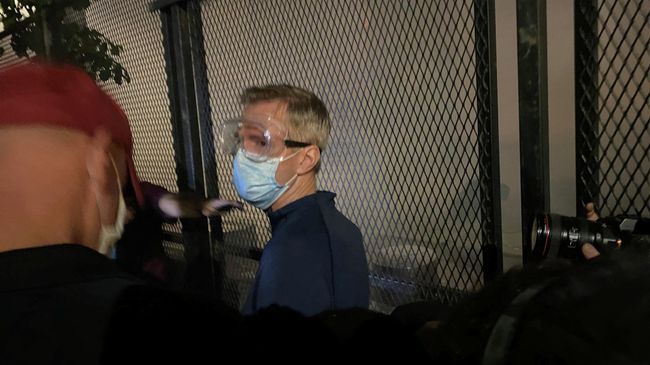 Мэр Портленда Тед Уилер во время акции протеста Мэр Портленда Тед Уилер во время акции протеста