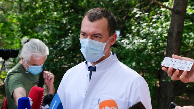 Врио губернатора Хабаровского края М. Дегтярев посетил краевую клиническую больницу Врио губернатора Хабаровского края М. Дегтярев посетил краевую клиническую больницу