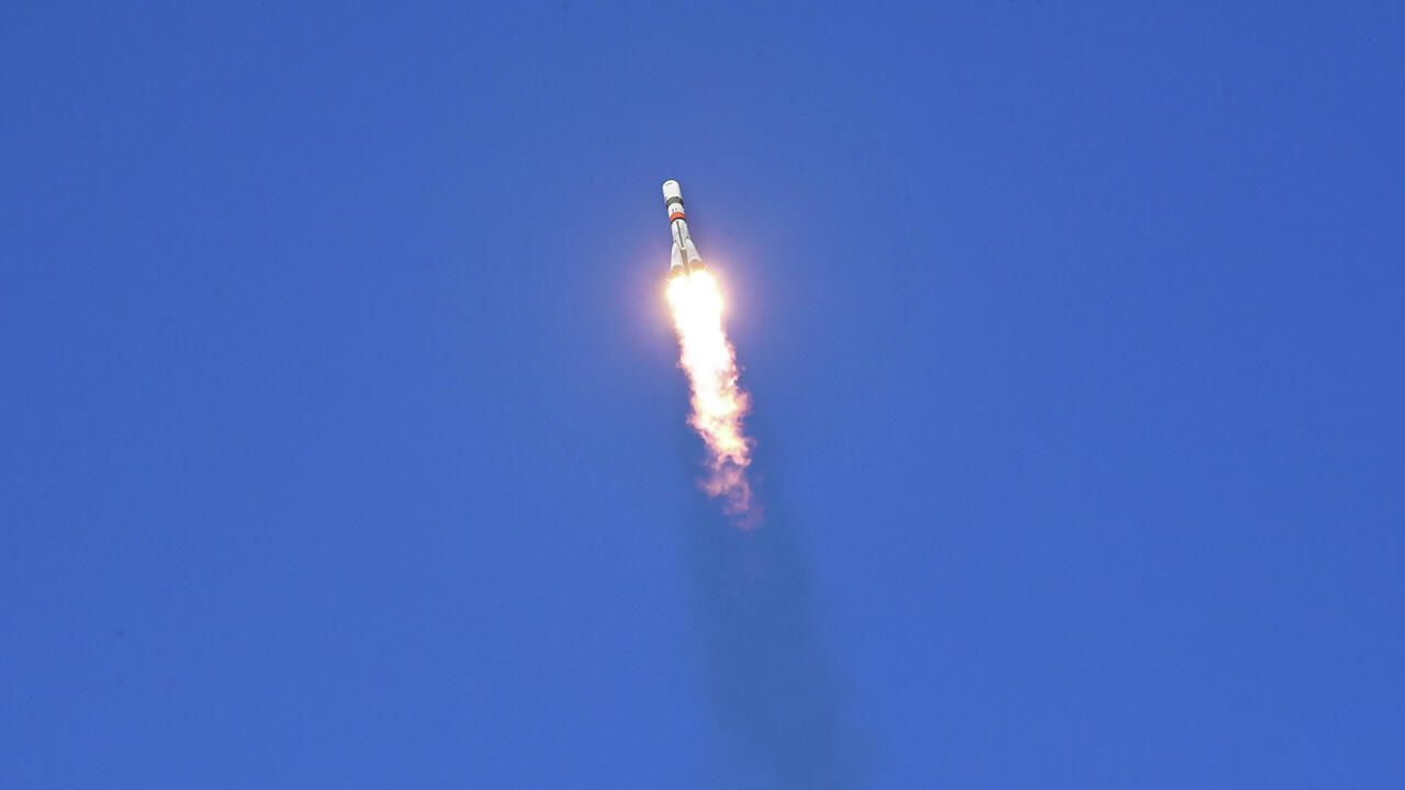 Старт ракеты-носителя Союз-2.1а с транспортным грузовым кораблем Прогресс МС-15 Старт ракеты-носителя Союз-2.1а с транспортным грузовым кораблем Прогресс МС-15 - РИА Новости, 1920, 06.11.2020