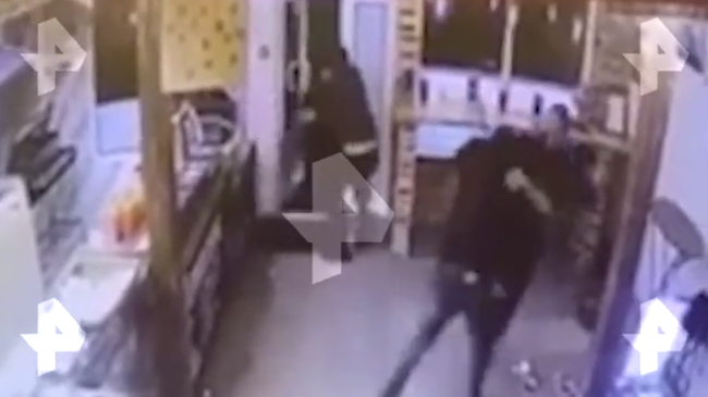 Драка в московском ресторане Армянский дом попала на видео Драка в московском ресторане Армянский дом попала на видео