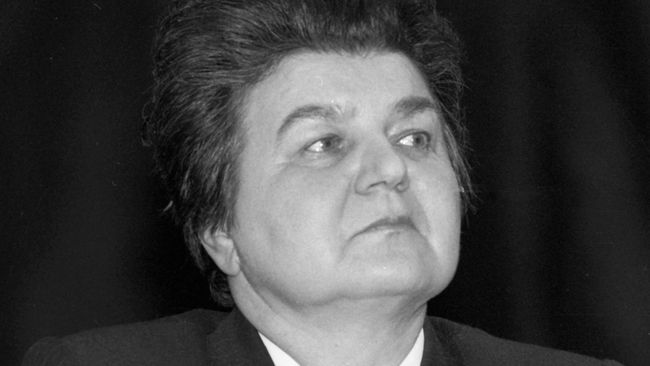 Политический деятель Нина Андреева Политический деятель Нина Андреева
