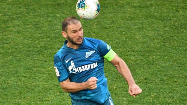 Игрок ФК Зенит Бранислав Иванович