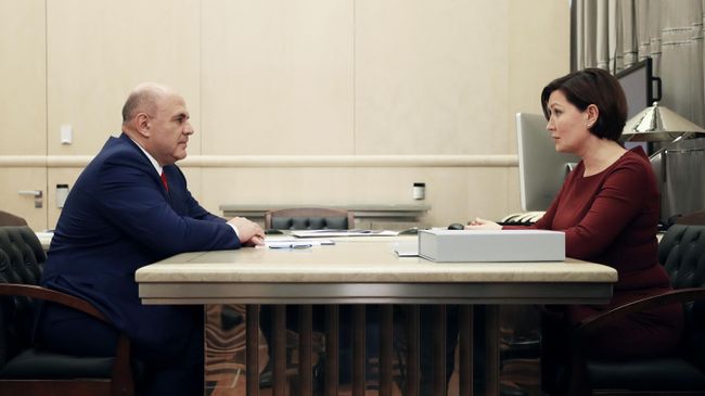 Председатель правительства РФ Михаил Мишустин и генеральный директор АСИ Светлана Чупшева во время встречи Председатель правительства РФ Михаил Мишустин и генеральный директор АСИ Светлана Чупшева во время встречи
