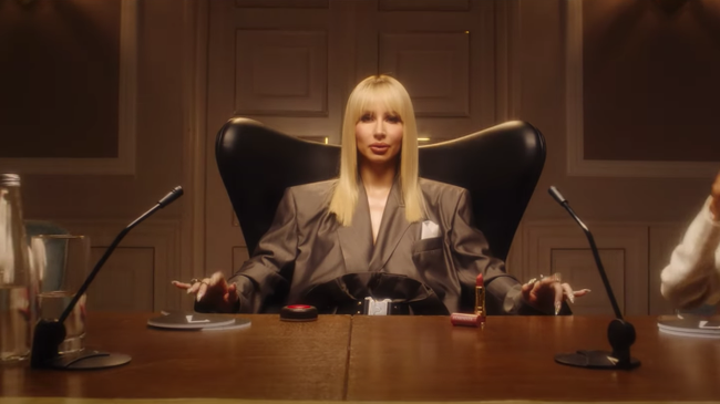 LOBODA & PHARAOH - Boom Boom (Премьера клипа, 2020) LOBODA & PHARAOH - Boom Boom (Премьера клипа, 2020)