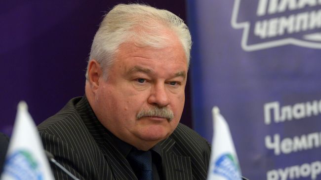 Владимир Плющев