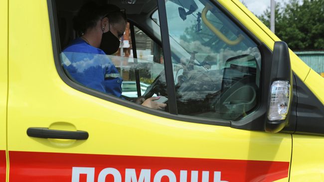 Фельдшер Тамбовской областной станции скорой медицинской помощи и медицины катастроф в реанимобиле