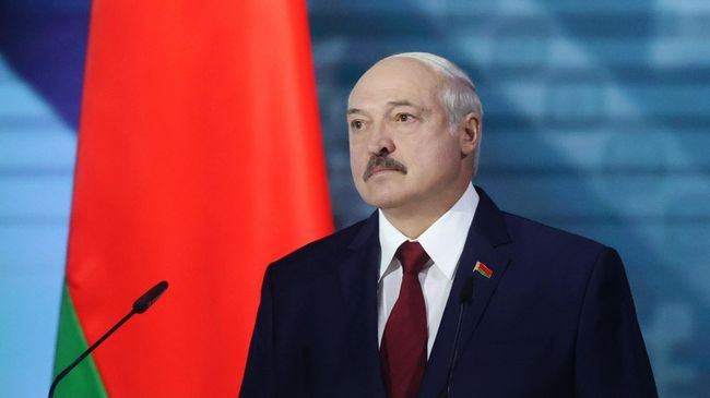 Президент Белоруссии Александр Лукашенко выступает с посланием белорусскому народу и Национальному Собранию Президент Белоруссии Александр Лукашенко выступает с посланием белорусскому народу и Национальному Собранию
