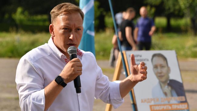 Кандидат в президенты Белоруссии Андрей Дмитриев Кандидат в президенты Белоруссии Андрей Дмитриев
