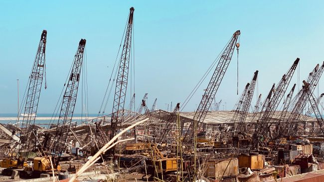 Последствия взрыва в Бейруте Последствия взрыва в Бейруте