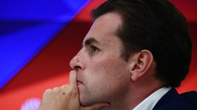 Директор по маркетингу и коммуникациям Российской премьер-лиги Евгений Савин Директор по маркетингу и коммуникациям Российской премьер-лиги Евгений Савин
