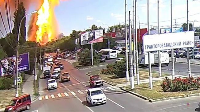 Взрыв на газовой заправке в Волгограде: кадры с камер наблюдения Взрыв на газовой заправке в Волгограде: кадры с камер наблюдения