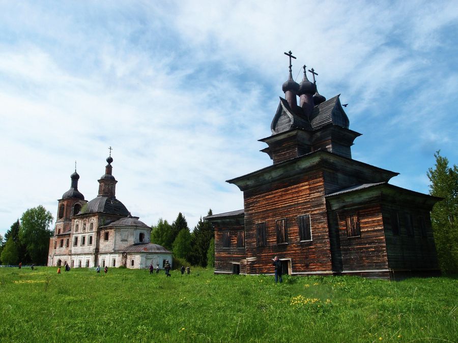 Георгиевская и Воскресенская церкви Георгиевская и Воскресенская церкви