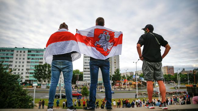 Участники акции протеста в Минске Участники акции протеста в Минске