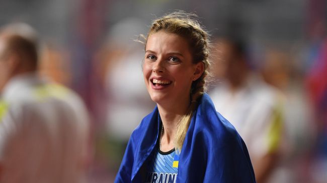 Ярослава Магучих (Украина) на чемпионате мира по легкой атлетике 2019 в Дохе. Ярослава Магучих (Украина) на чемпионате мира по легкой атлетике 2019 в Дохе.