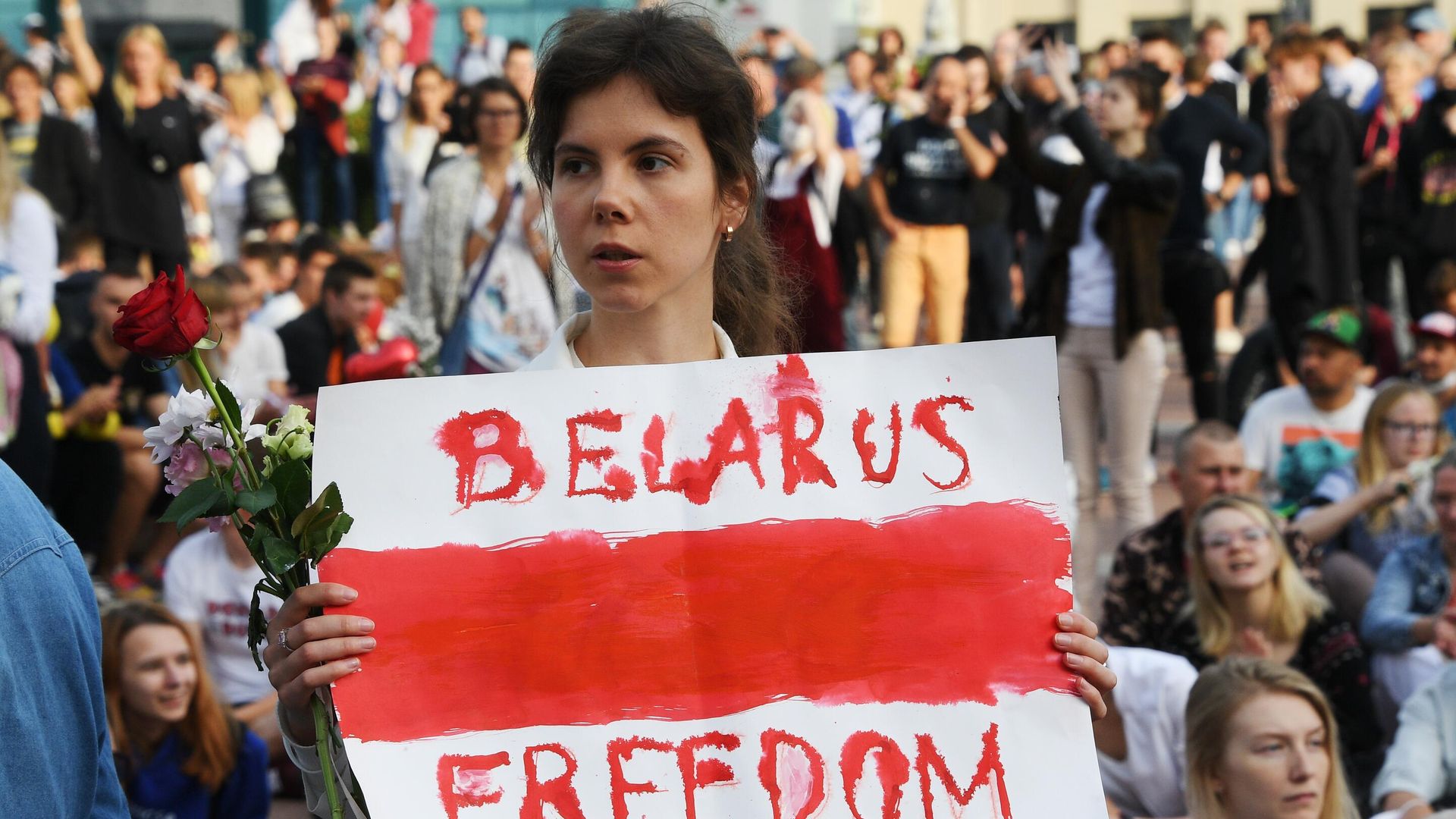 Участница акции протеста в Минске Участница акции протеста в Минске - РИА Новости, 1920, 09.08.2021