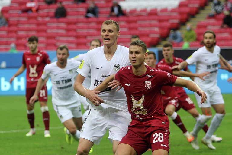 Футболисты казанского Рубина и Урала