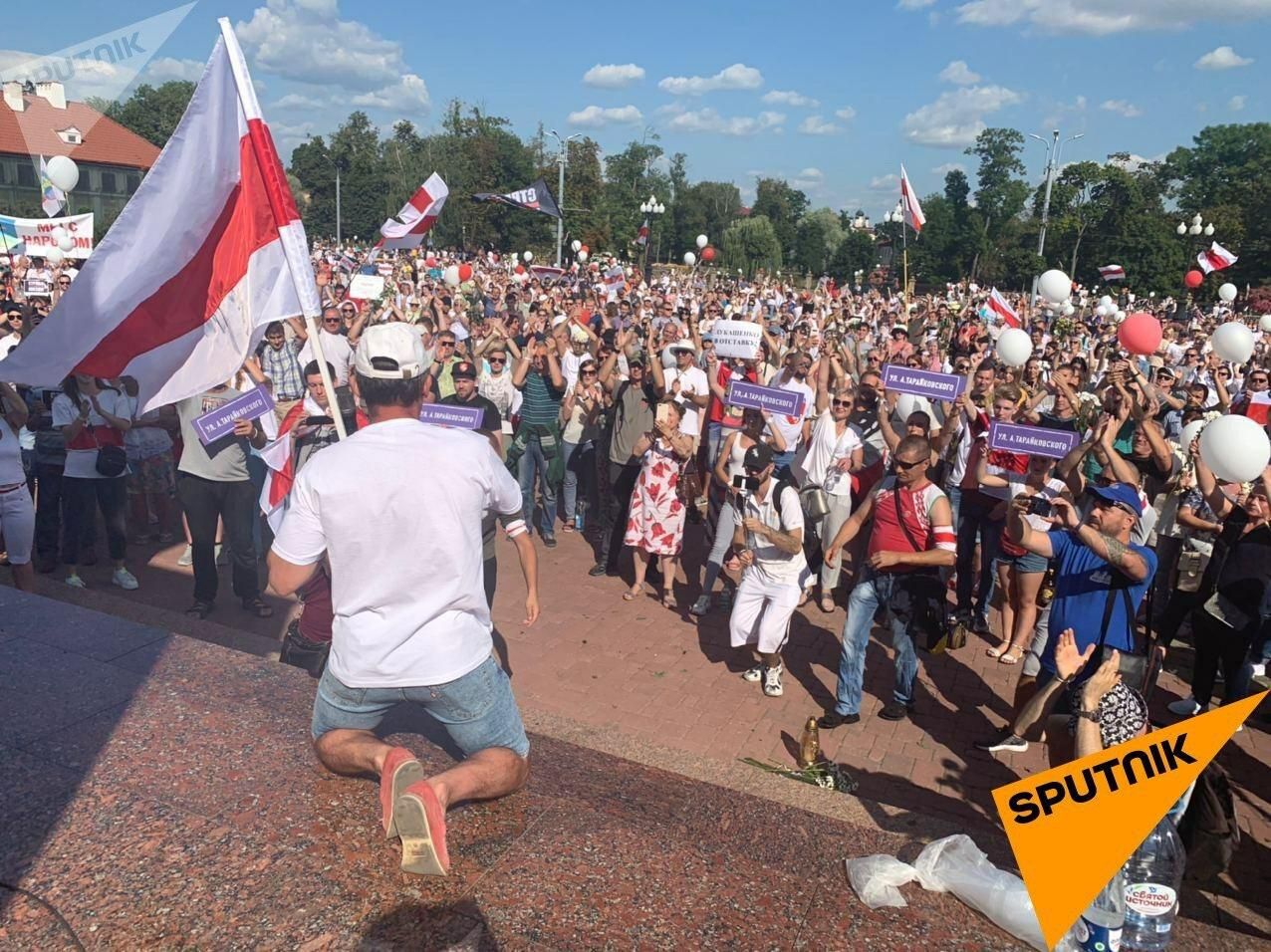 В Гродно завершился многотысячный митинг
В Гродно завершился многотысячный митинг
- РИА Новости, 1920, 01.10.2020