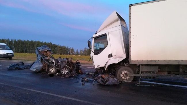 ДТП в Рубцовском районе на 265-м километре федеральной автодороги А-322 в Алтайском крае ДТП в Рубцовском районе на 265-м километре федеральной автодороги А-322 в Алтайском крае