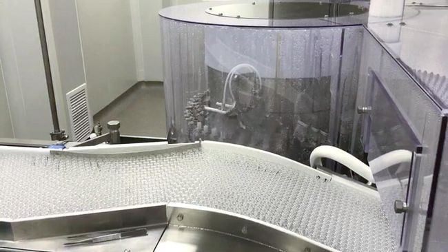 Производство первой в мире вакцины от COVID-19